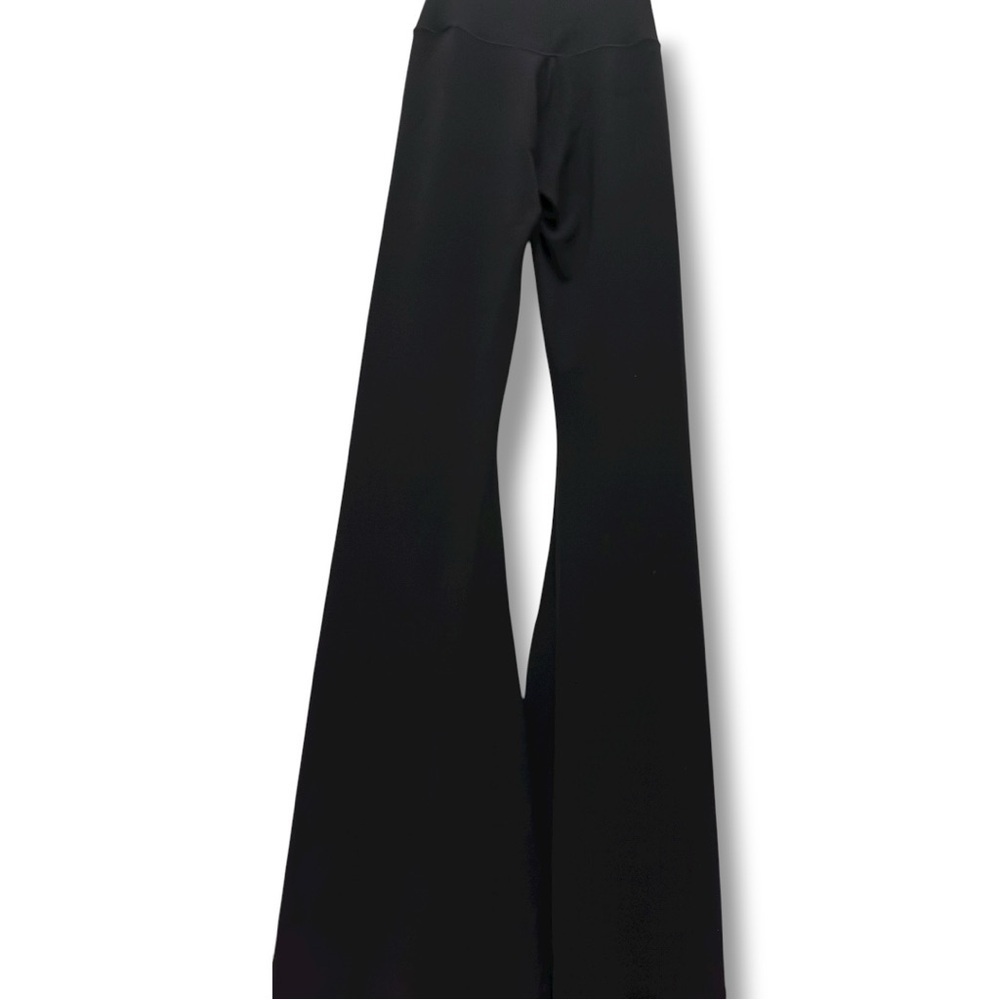 313 OFFLINE by Aerie | NWT $50 Black Real Me Flare Hi-Rise Leggings (Size S) - Picture 3 of 14